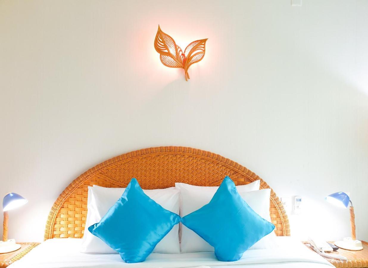 Green Ant Hotel Нячанг Экстерьер фото